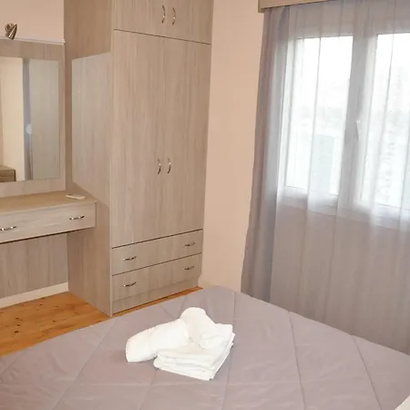 بيت للعطل Seafront 3br & *