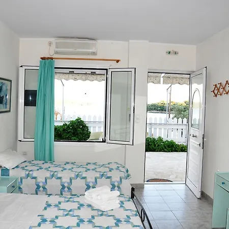 Seafront 3br & بيت للعطل *