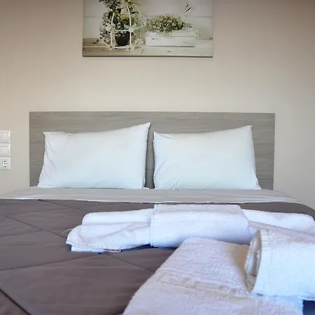 Seafront 3br & بيت للعطل نيدري