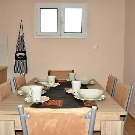 Seafront 3br & Nydri (Lefkada)