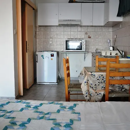 Seafront 3br & * Nydri (Lefkada)